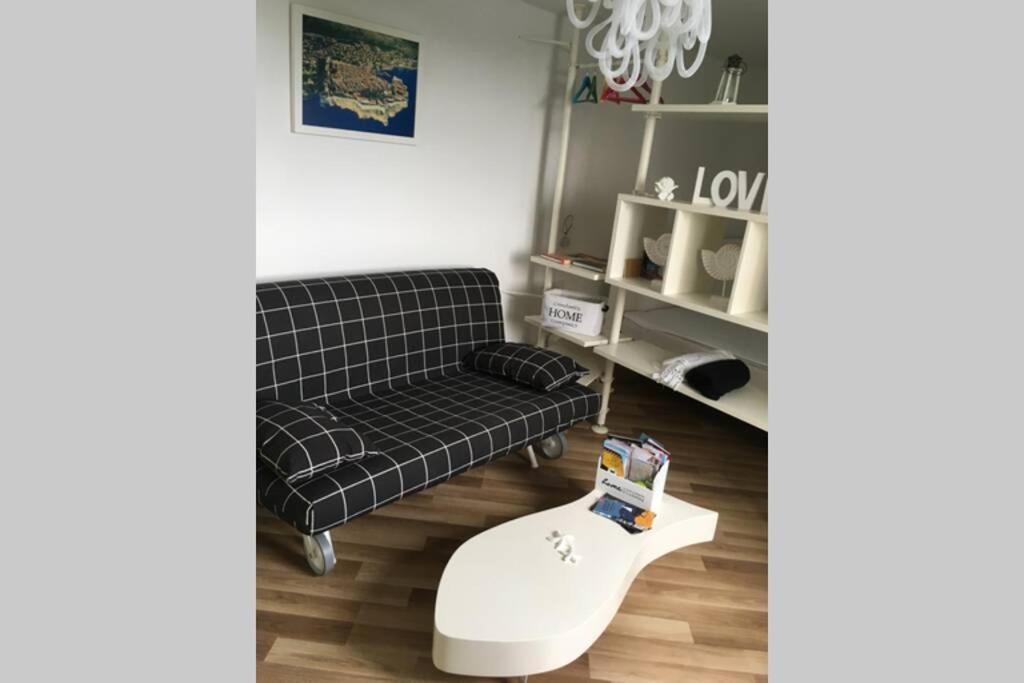 Apartament A Bright Hideaway *